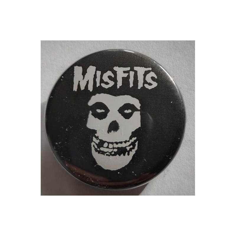Przypinka. Misfits