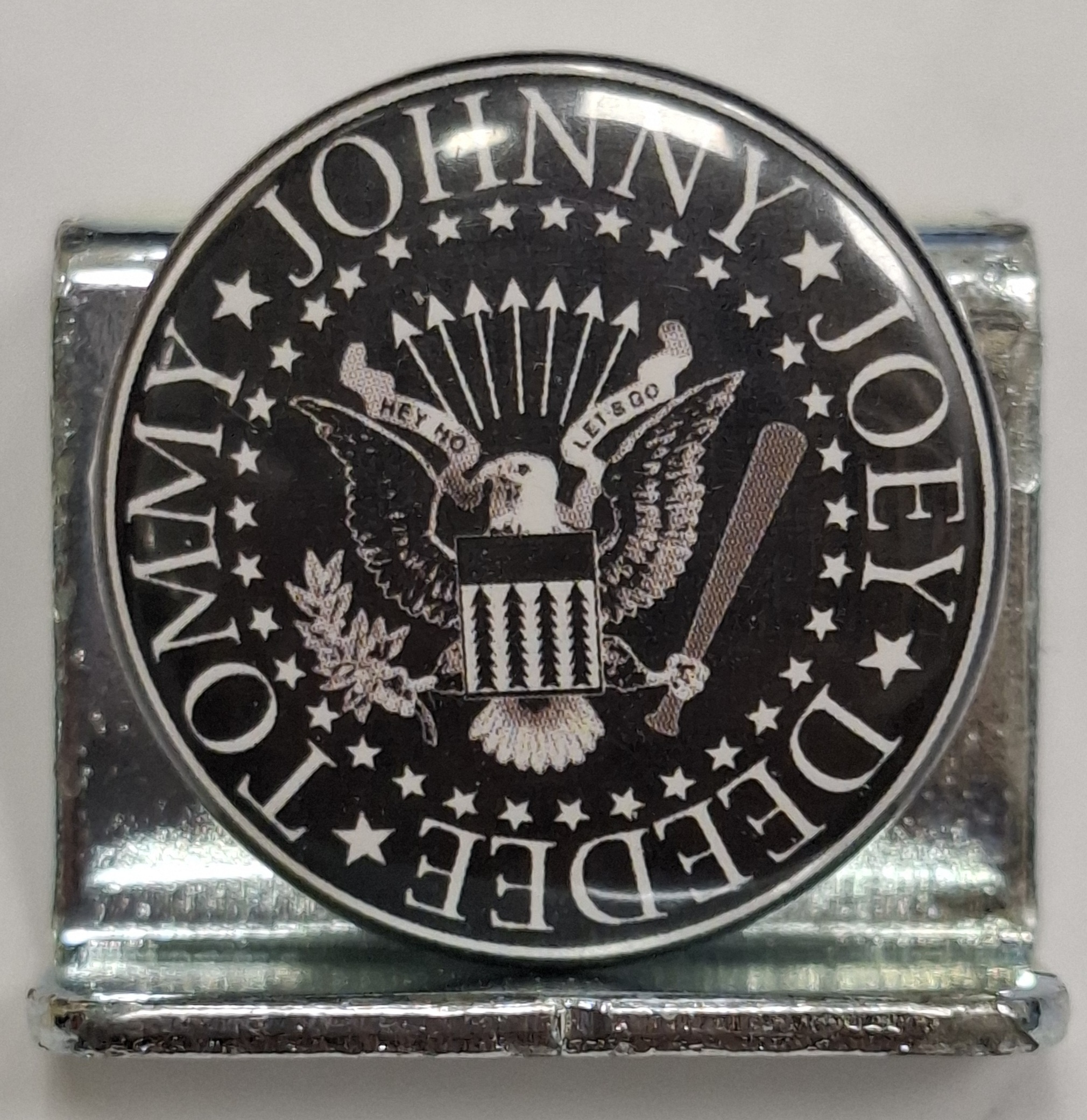 Przypinka. 3. Ramones