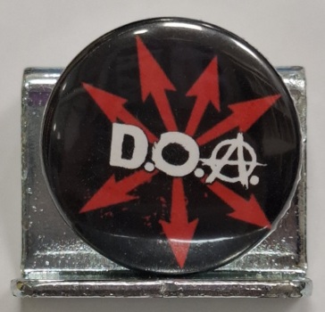 Przypinka. 16. D.O.A.