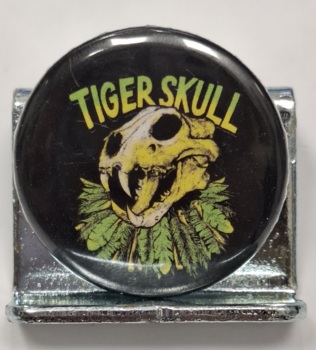 Przypinka.48 Tiger Skull