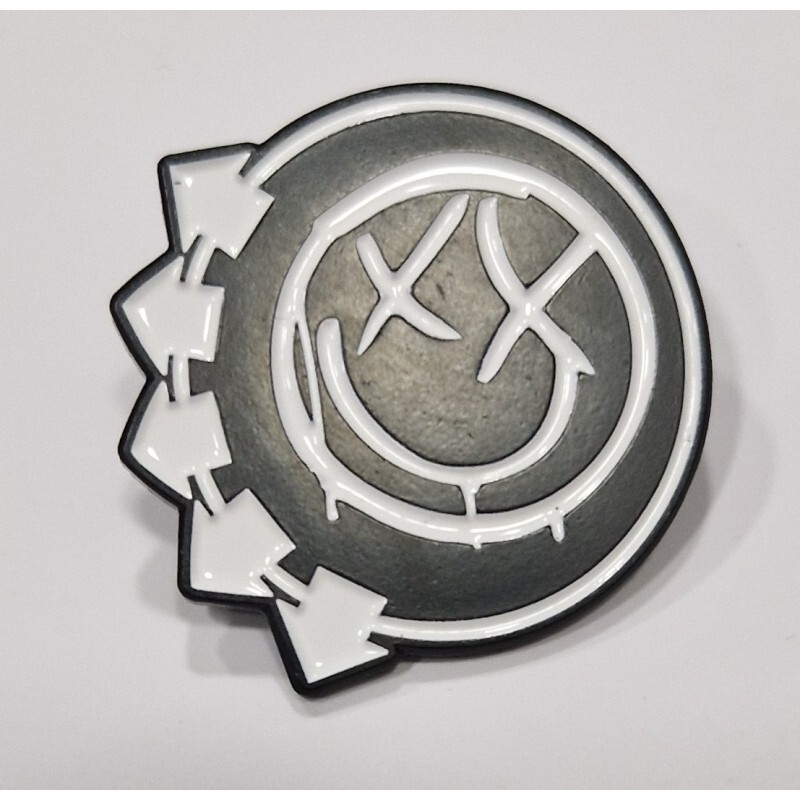 Pin. Blink 182