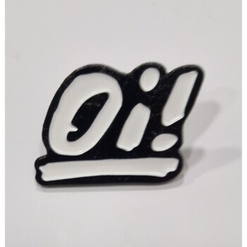 Pin. Oi!