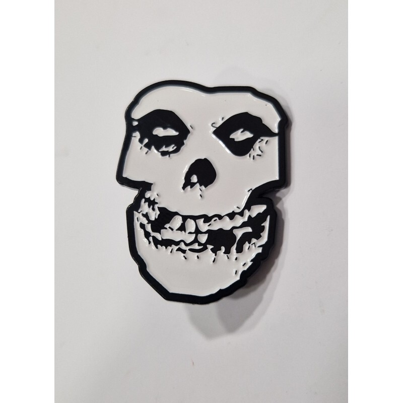 Pin. Misfits. Maska