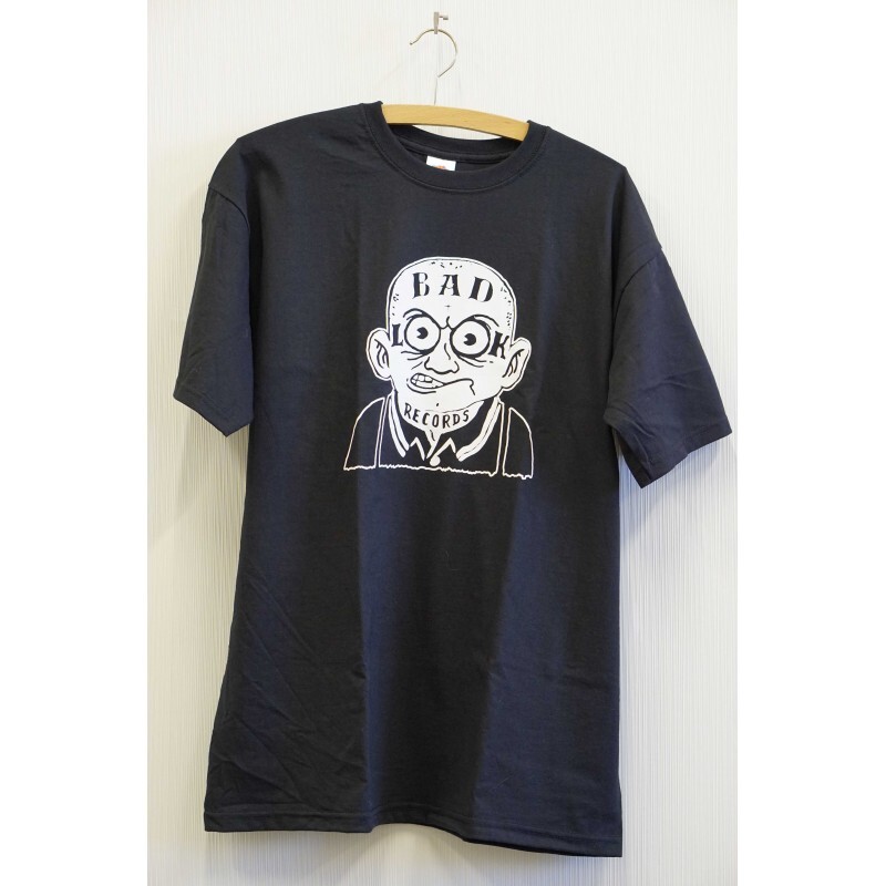T-shirt. Bad Look Records czarna