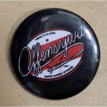 Przypinka. Offensywa