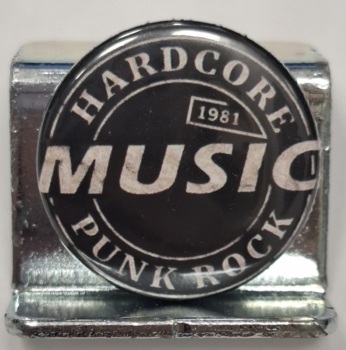 Przypinka. 111. Hardcore Music Punkrock